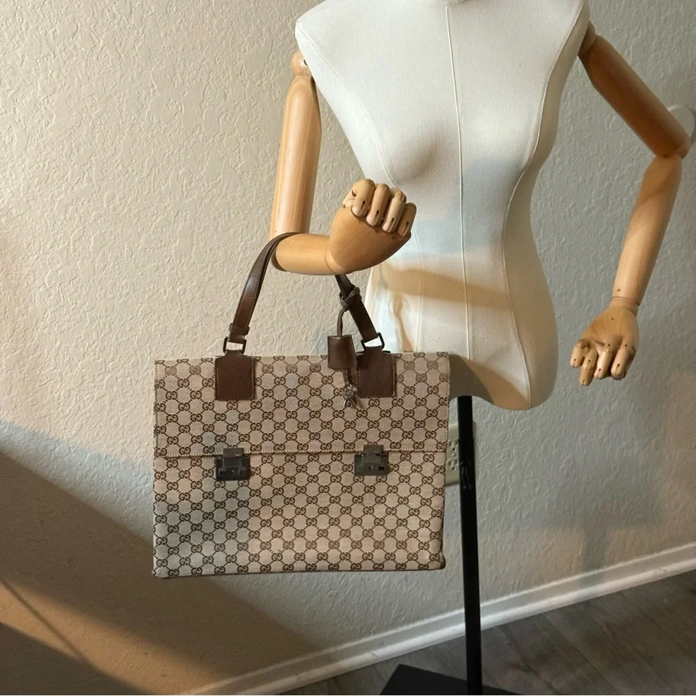 💎GUCCI BUSINESS BAG/ BRIEFCASE W/ Lock & Key💎